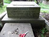 image of grave number 437372
